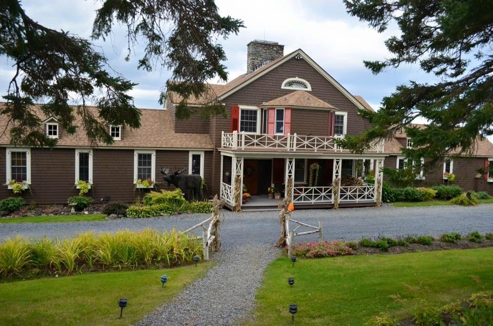 LODGE AT MOOSEHEAD LAKE - Prices & B&B Reviews (Maine/Greenville ...