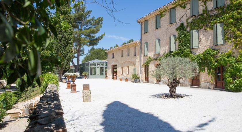 L'entrée du domaine