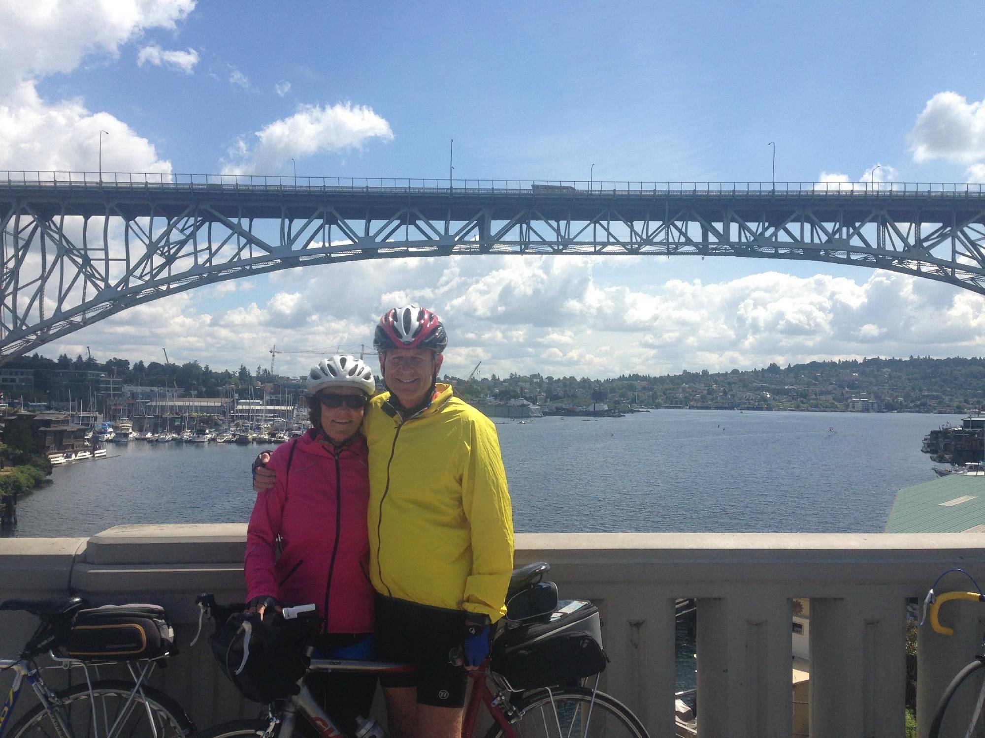 bike tours in seattle