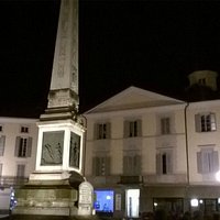 obelisco dei tempi napoleonici