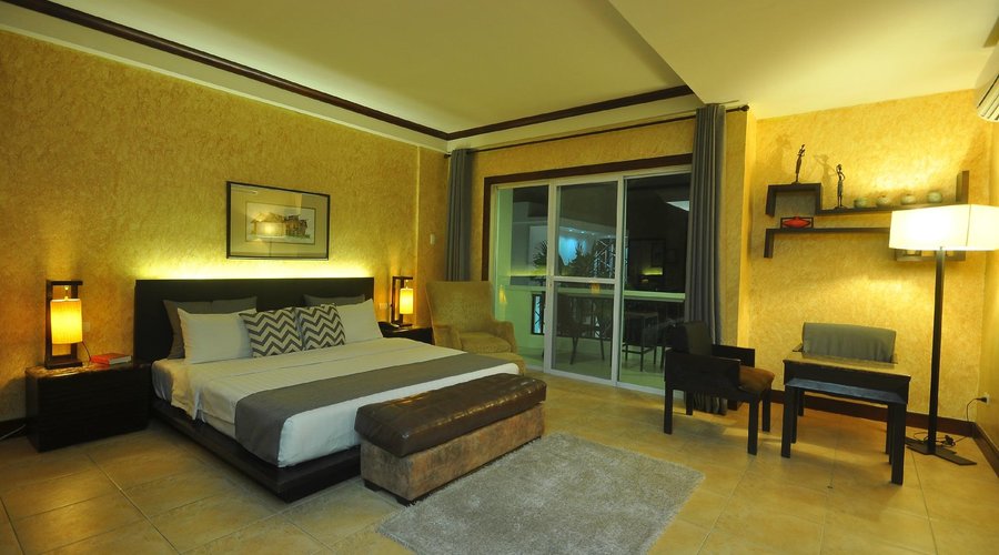 Grand Deluxe Room