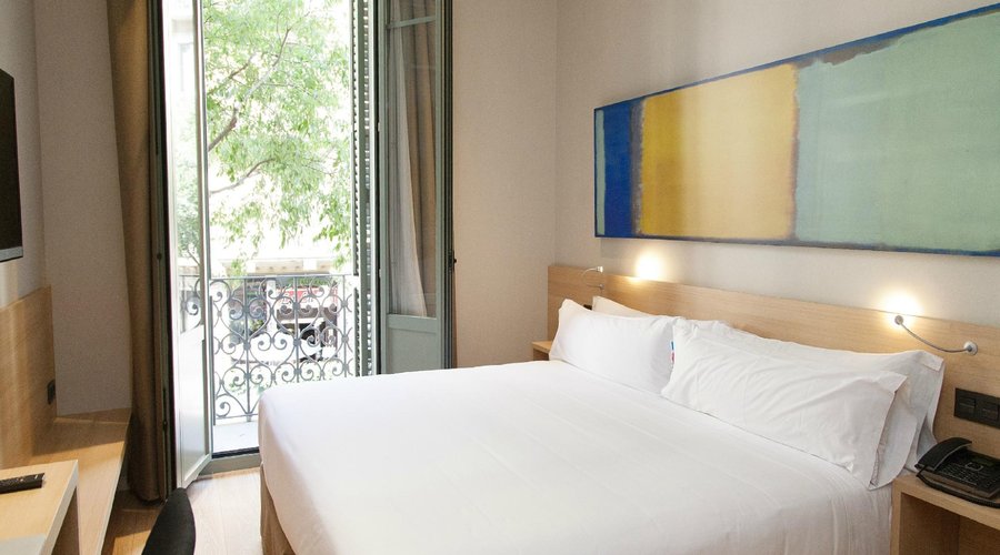 Balcony Room