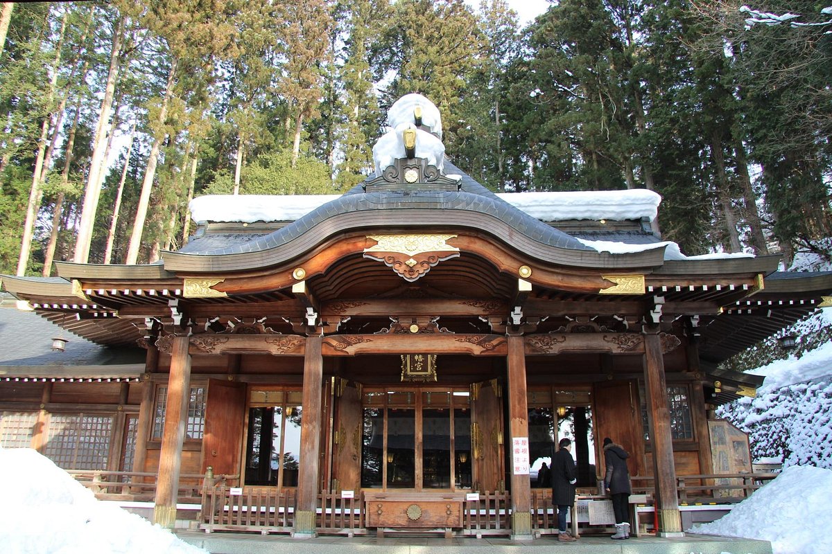 Sakurayama Hachimangu Shrine (Takayama, Nhật Bản) - Đánh giá - Tripadvisor