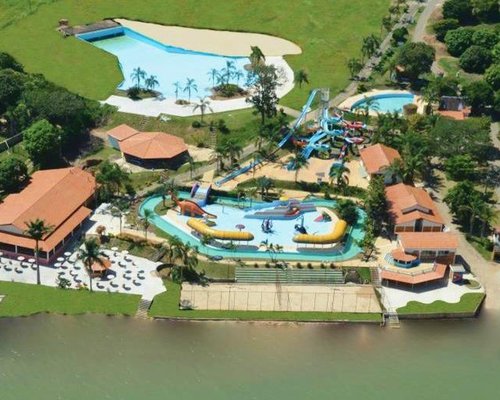 O maior parque aquÃ¡tico recreativo esportivo do estado e um dos maiores do  paÃs, venha curtir o dia de lazer no Resort Tropical da famÃlia mineira! -  Thermas Internacional MG