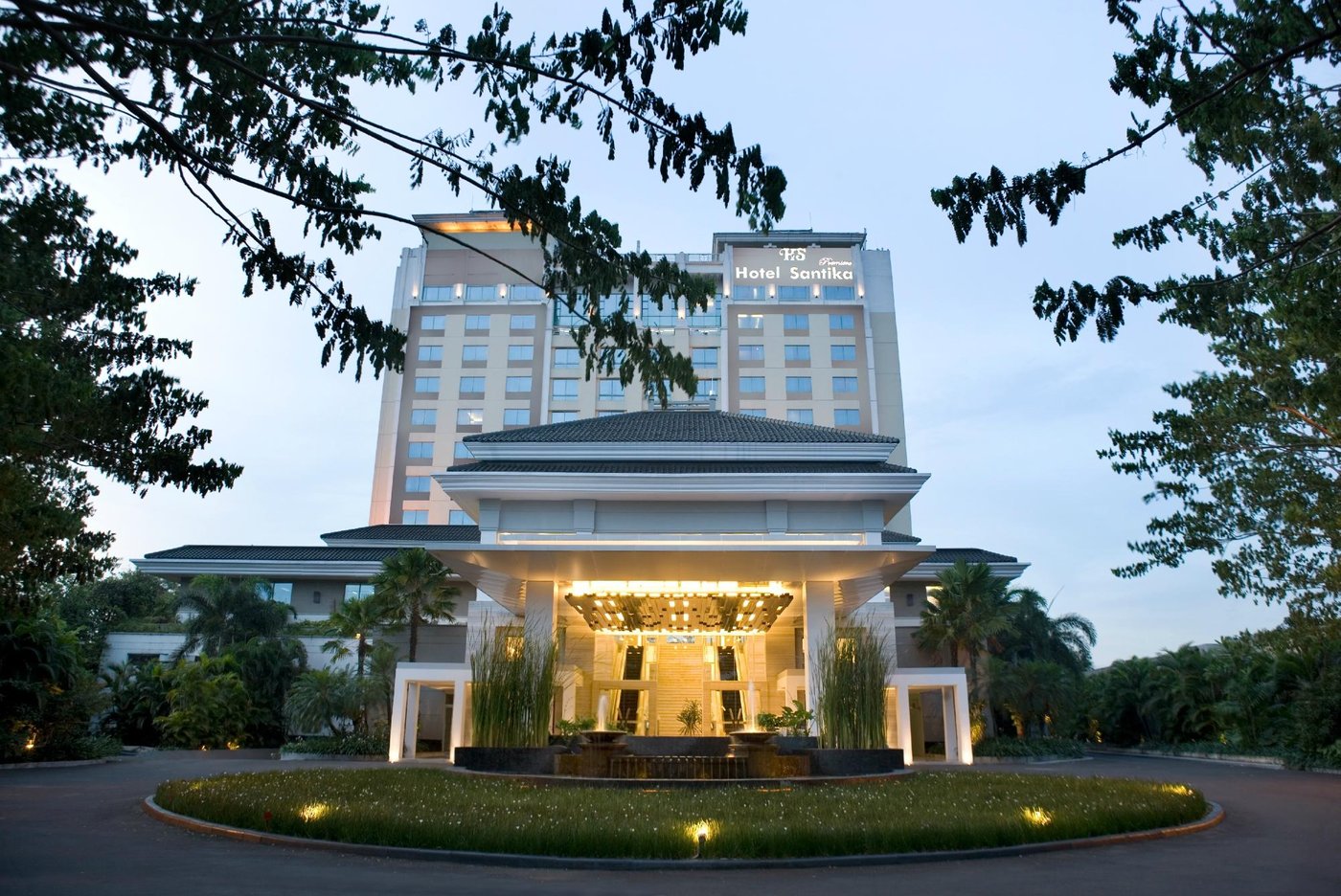 HOTEL SANTIKA PREMIERE SLIPI $56 ($̶7̶0̶) - Updated 2024 Prices ...