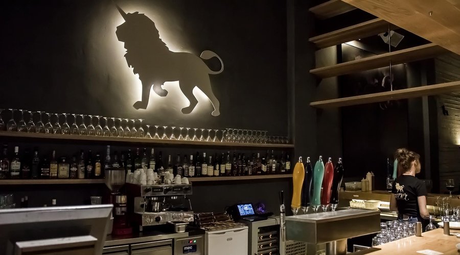 Bar View