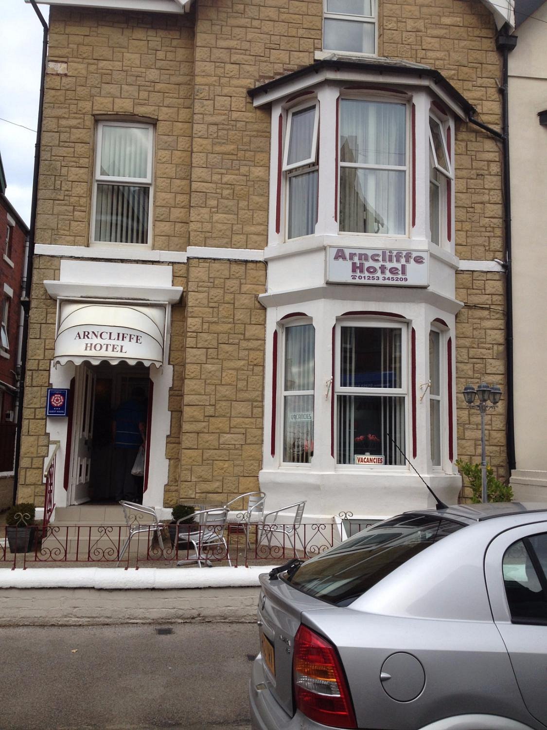 ARNCLIFFE HOTEL (Blackpool) - Guesthouse Reviews & Photos - Tripadvisor