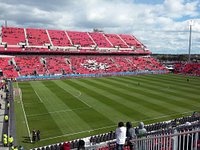 Futebol Americano este Sábado no BMO Field com Super Desconto