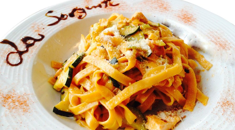 Hausgemachte Pasta