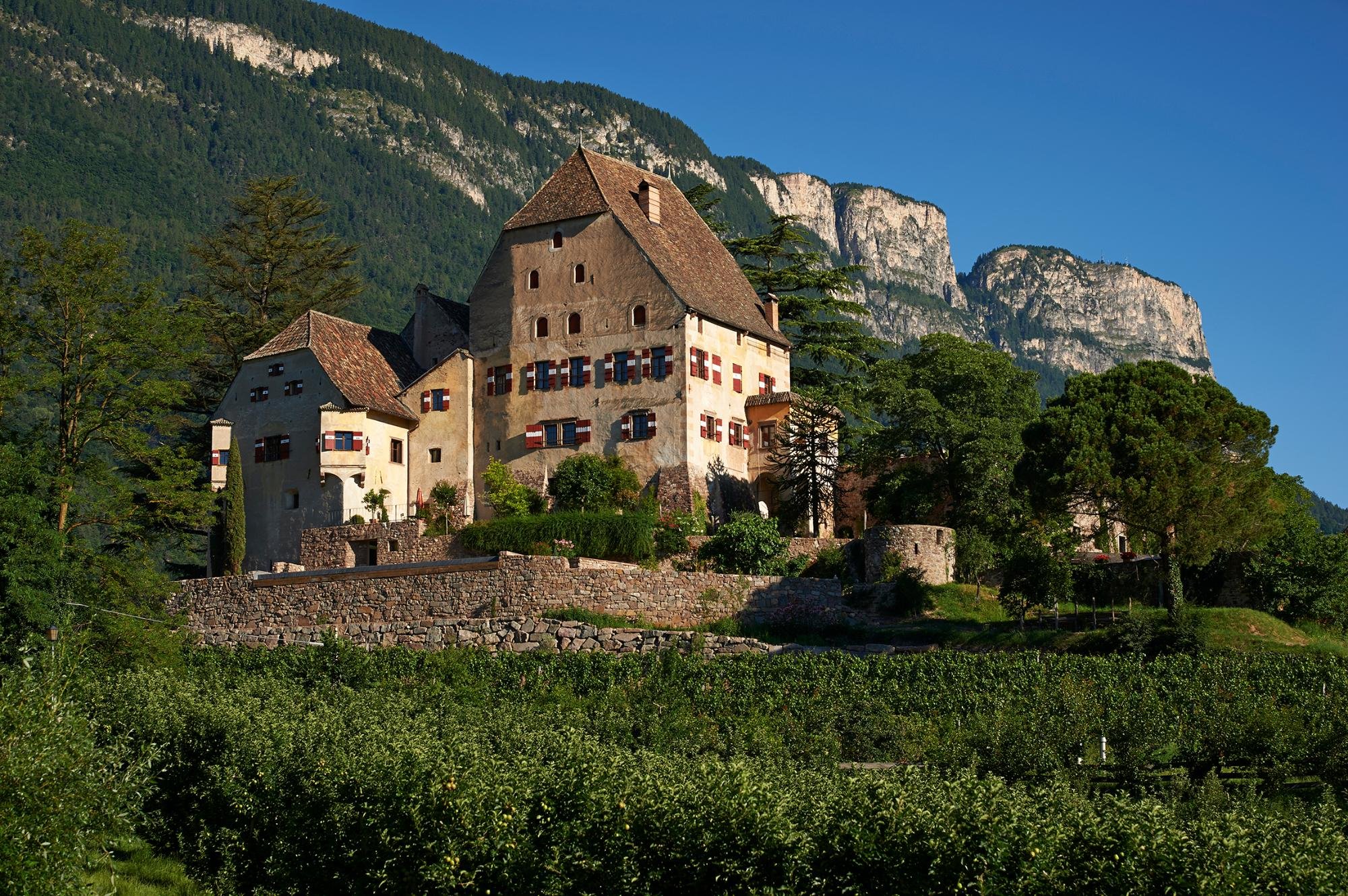 Schloss Englar image