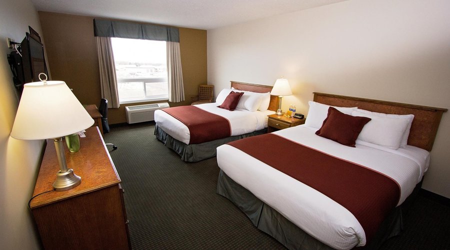 서비스 플러스 인 앤드 스위트 (Service Plus Inns & Suites Drayton Valley, 드레이턴 밸리) - 호텔 리뷰 & 가격 비교