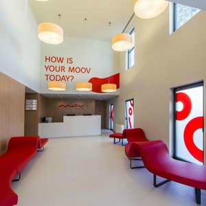 Moov Hotel Porto Norte in Porto, image may contain: City, Office Building, High Rise, Urban