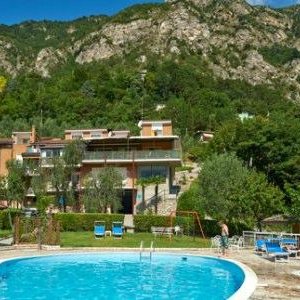 Vista Hotel dalla Piscina