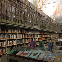 biblioteca d'arte poletti