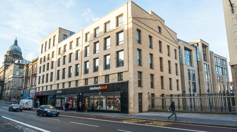 Ibis Edinburgh Centre South Bridge -Exterior
