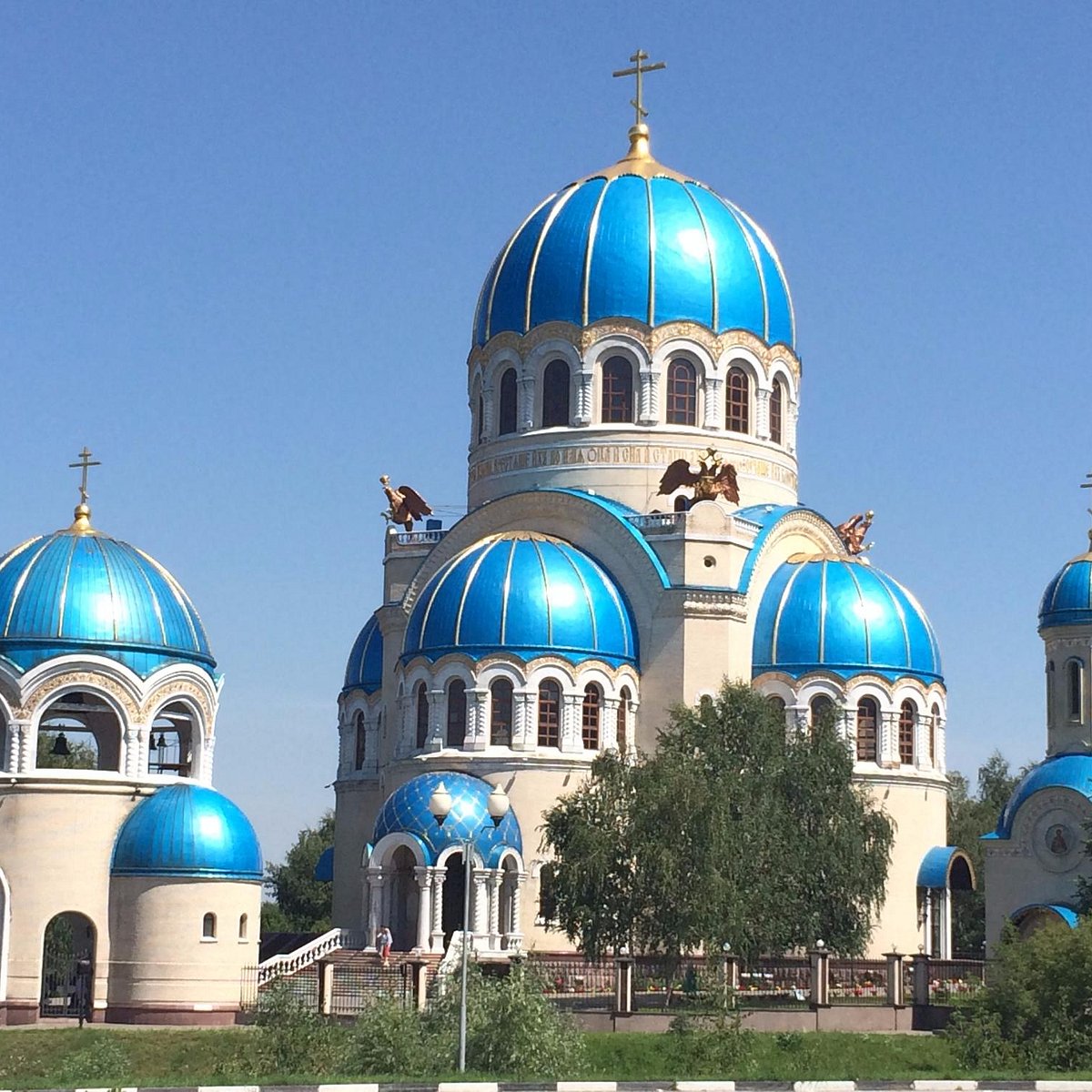 храм живоначальной троицы в чертаново