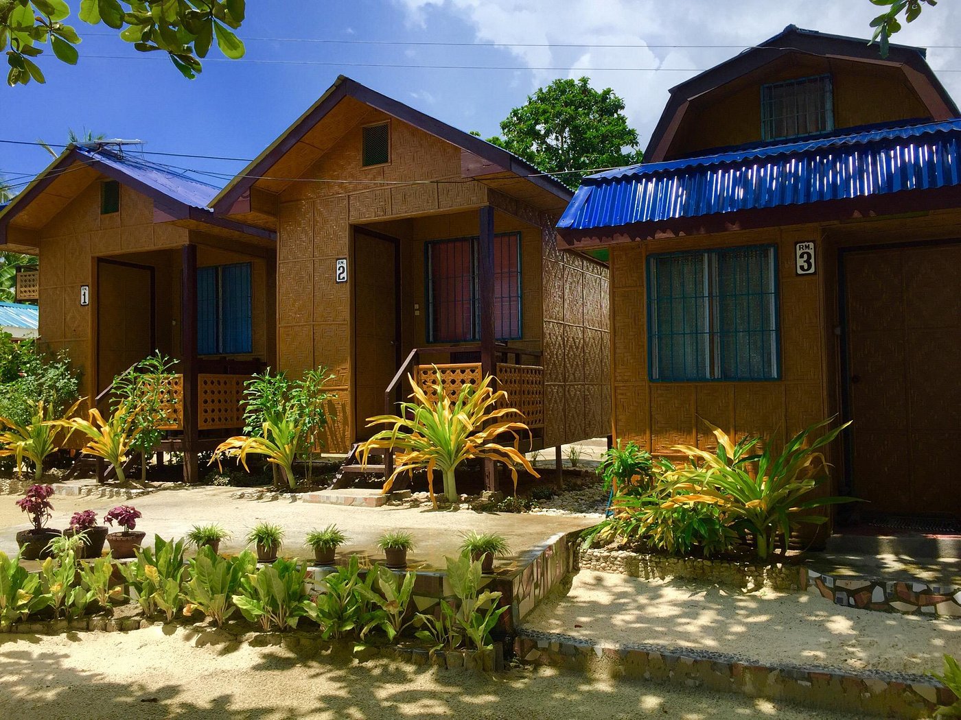 LITTLE MIAMI BEACH RESORT - Lodge Reviews (Anda, Philippines) - Tripadvisor