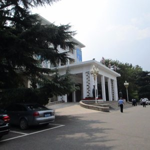 Annexed building at the back of the hotel