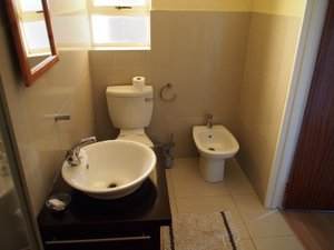 Room & Suite