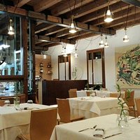 Amorestaurant