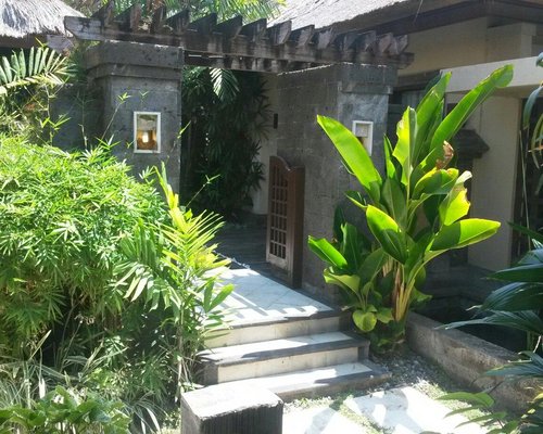 HOTEL PATRAJASA - Villa Reviews (Semarang, Indonesia)