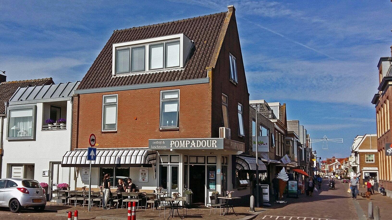 BED &BREAKFAST AAN ZEE - B&B Reviews (Egmond Aan Zee, The Netherlands)