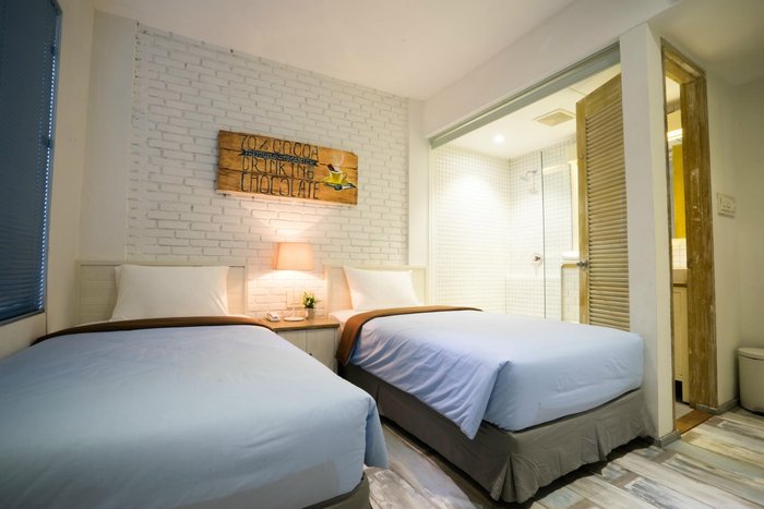 SUMMERBIRD BED AND BRASSERIE $30 ($̶3̶9̶) - Bandung Hotel Prices & Reviews