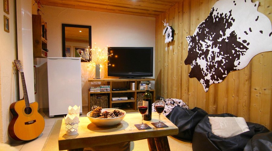 STAG LODGE - Reviews (Morzine, France) STAG LODGE -  Reviews (Morzine, France)