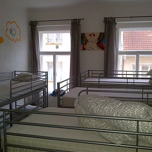 10 bed-room
