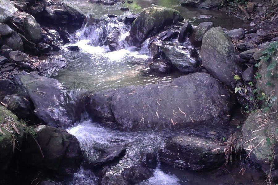Dajin Waterfall image