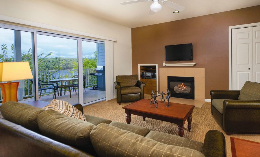 3 Bedroom Living Room