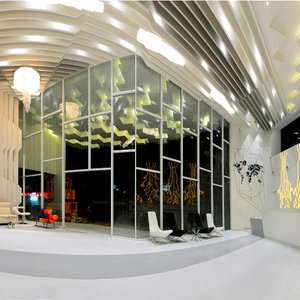 GRAND LOBBY GUEST AREA