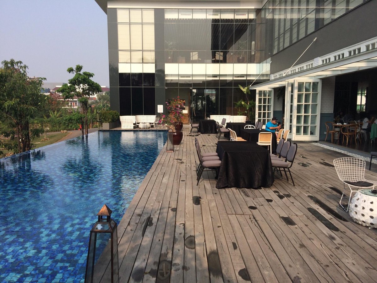 Veranda Hotel Pakubuwono - Homecare24