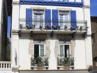 façade hôtel