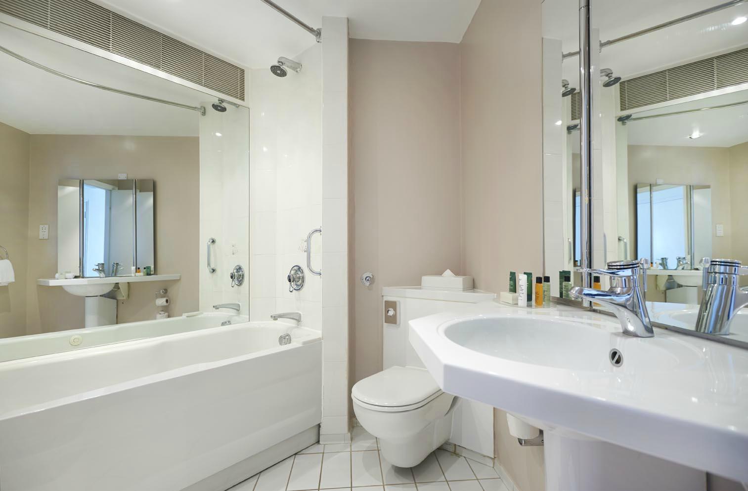 Hotel photo 11 of Orida Maidstone.