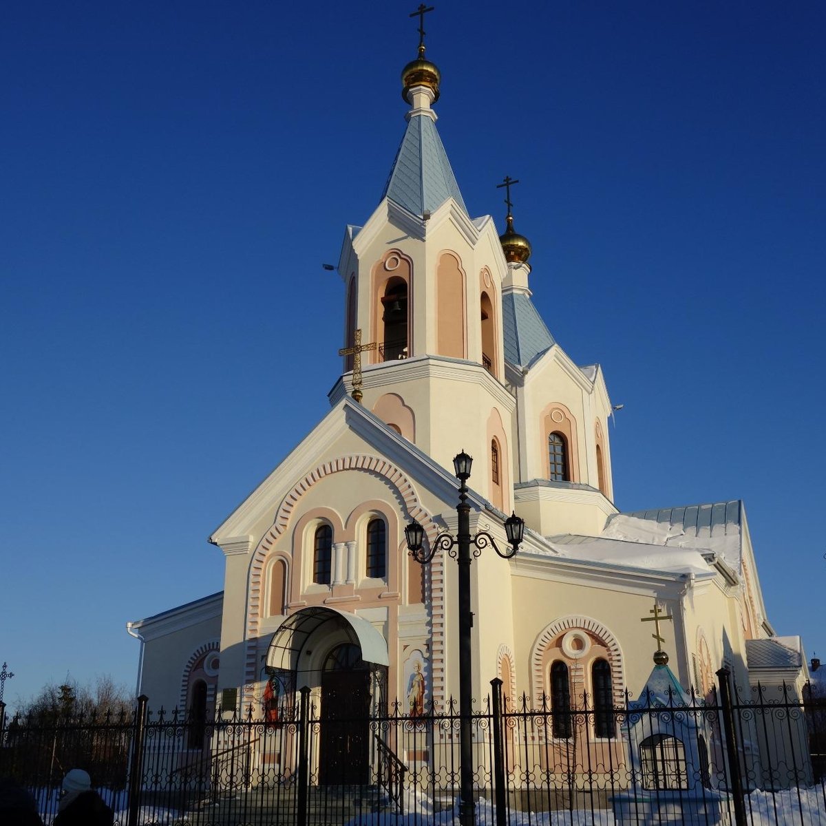 Church of the Holy Apostles Petr and Pavel, Салехард - Tripadvisor