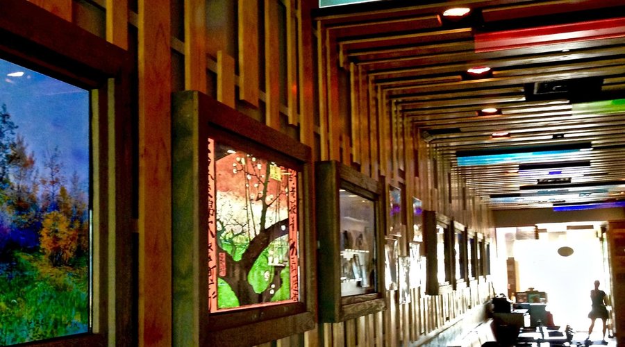 Art Burger Sushi Bar