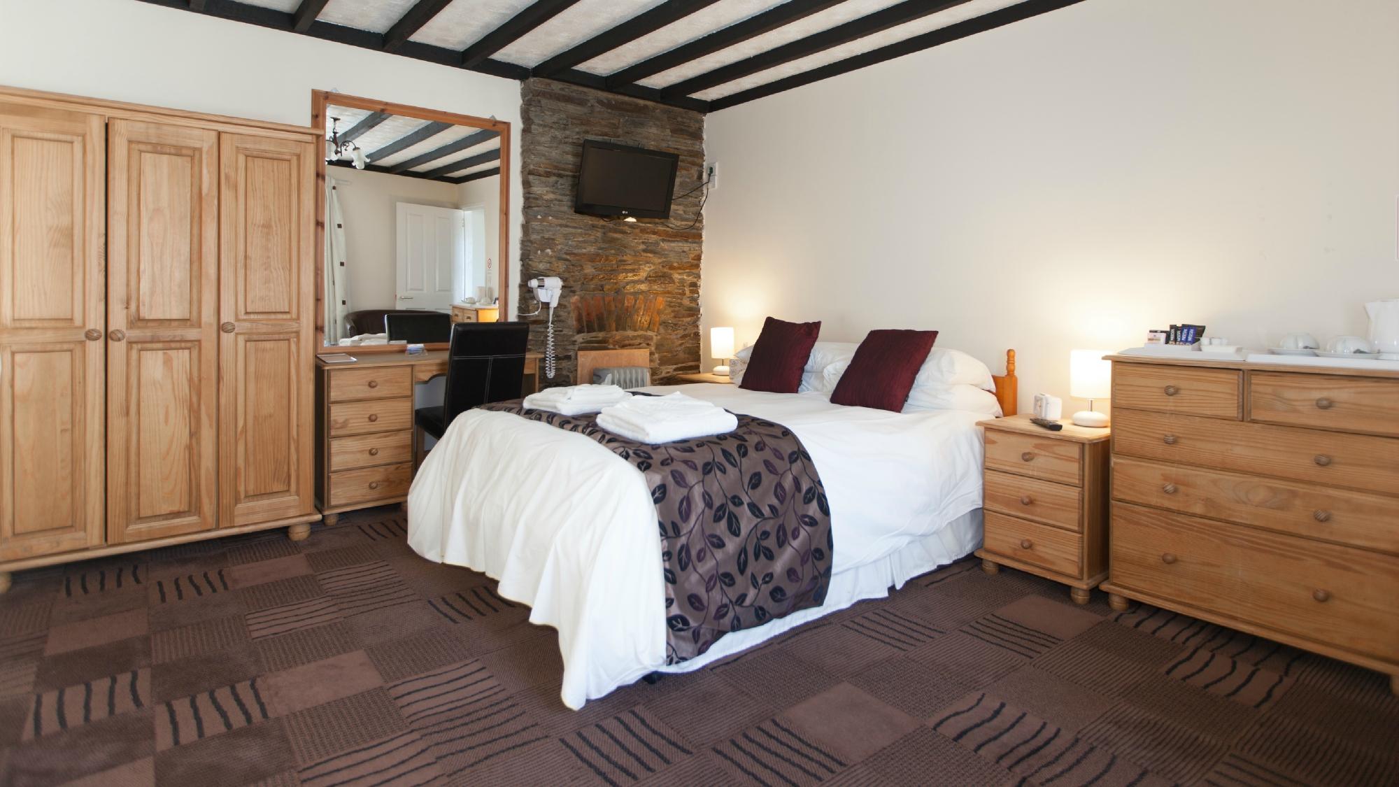 Hotel photo 9 of King Arthur's Arms Inn.