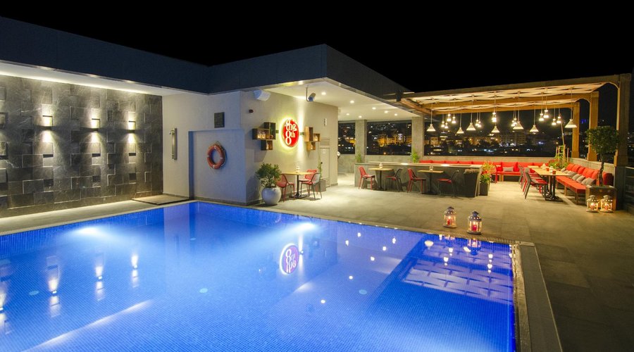 Rooftop Pool