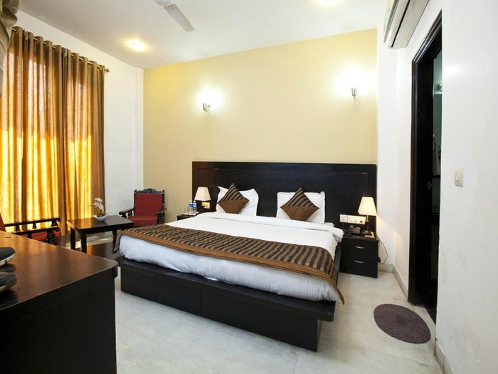 OYO ROOMS AKASHNEEM MARG - Reviews, Photos