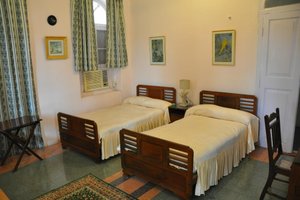 Room & Suite