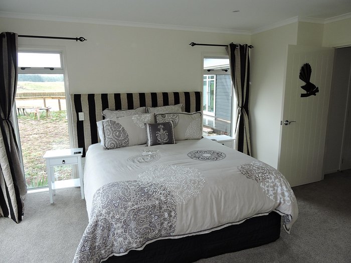 5 Acres B&B 5 Acres B&B