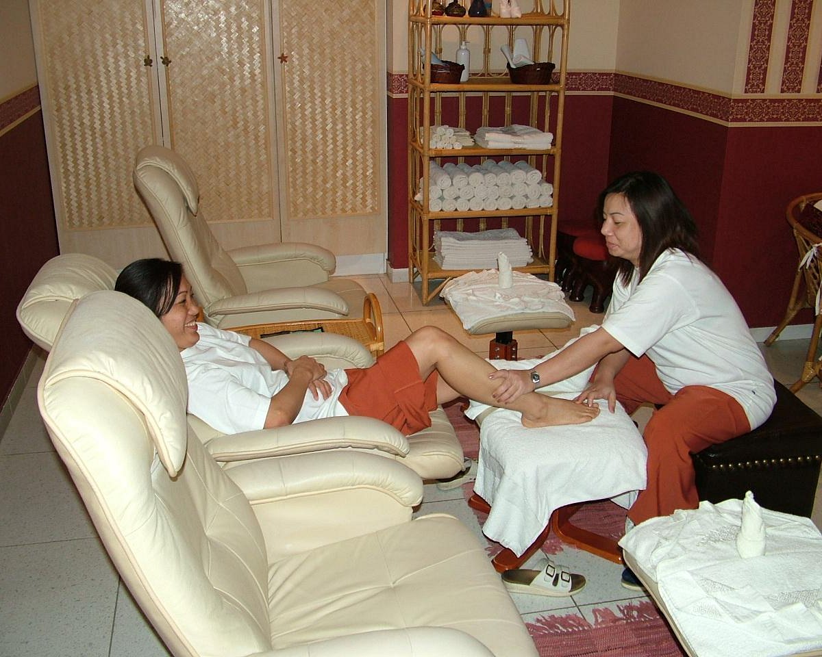 Moronic Tether Bread Orchidea Thai Massage (Budapest) - All You Need to Know BEFORE You Go