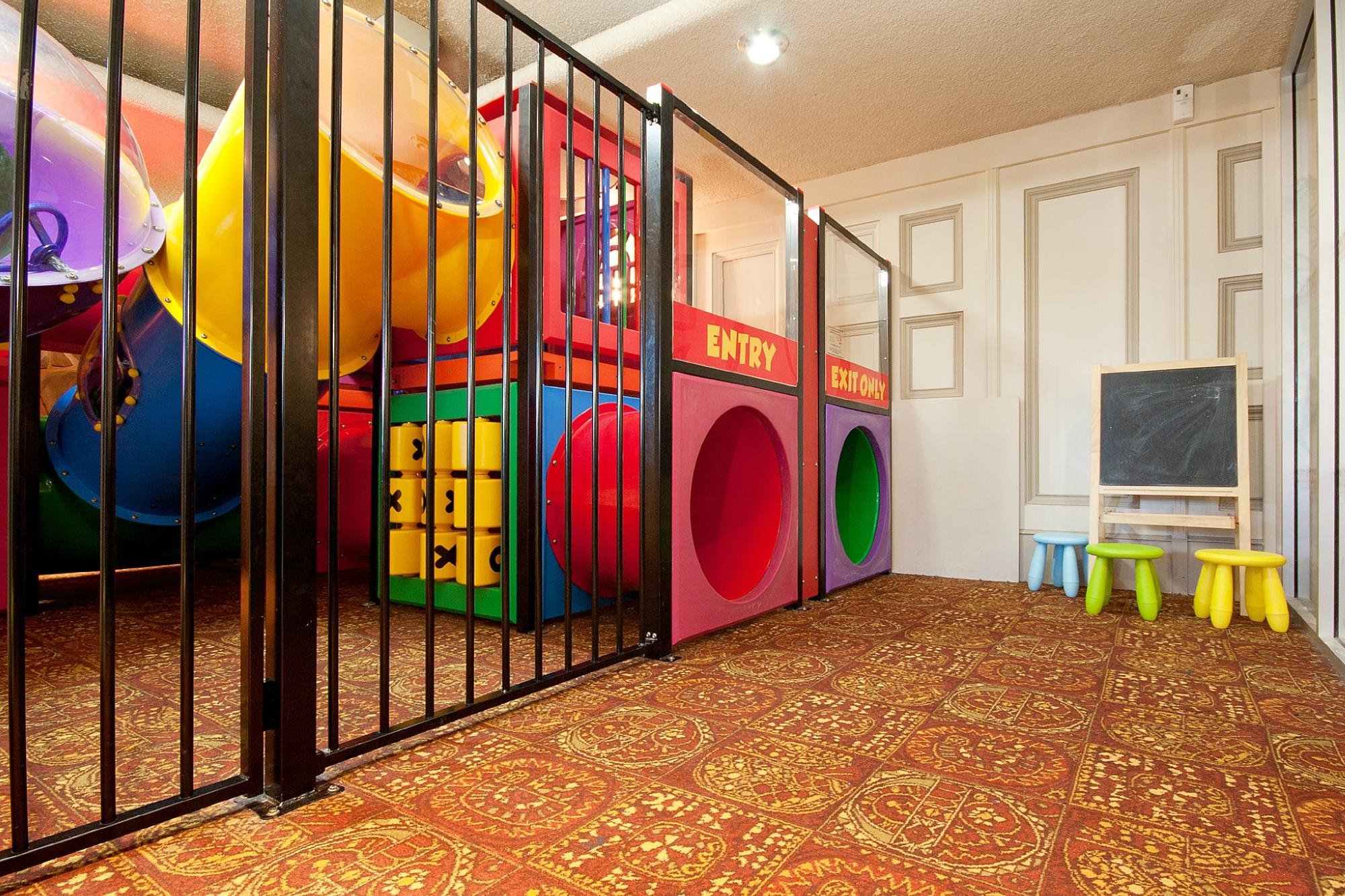 Enfield Hotel by null