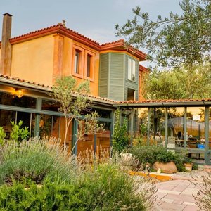 Cunda Battalos Kucuk Hotel