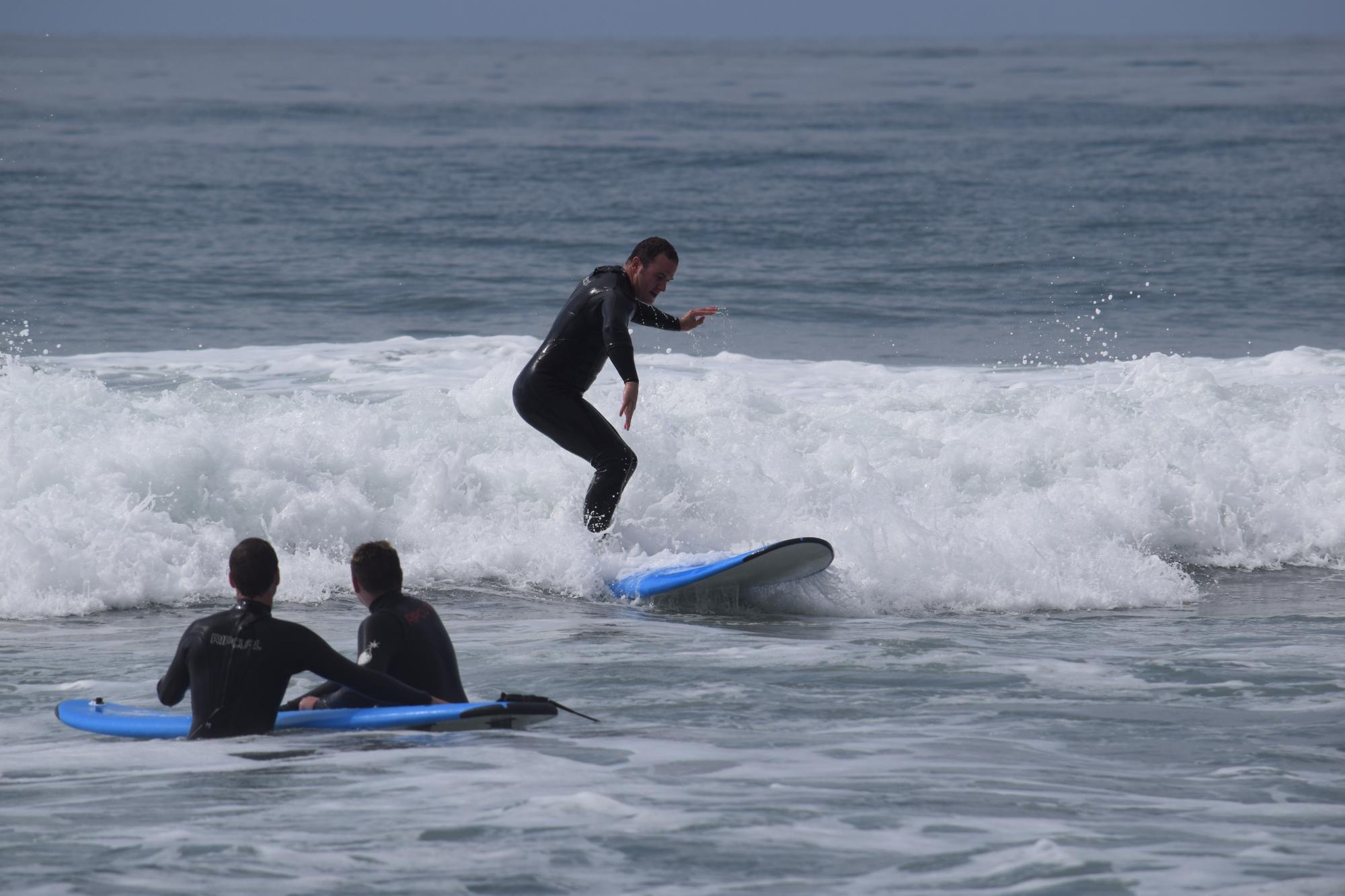 learn to surf hb