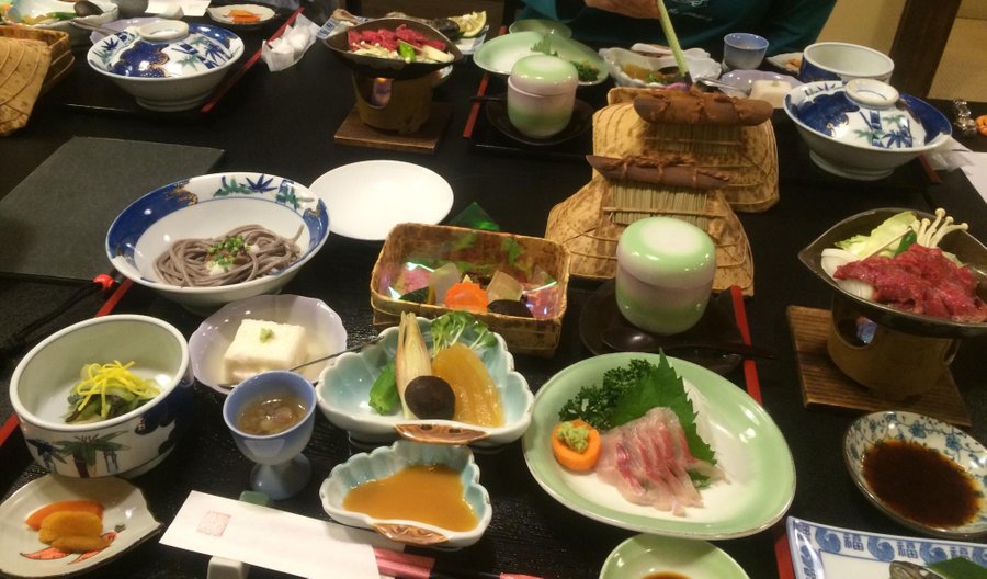 夕食