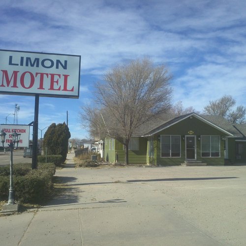 Limon Motel image