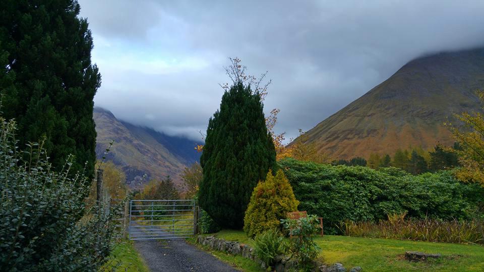 GLENCOE MOUNTAIN COTTAGES (Glencoe Village, Escocia) - Opiniones Y ...