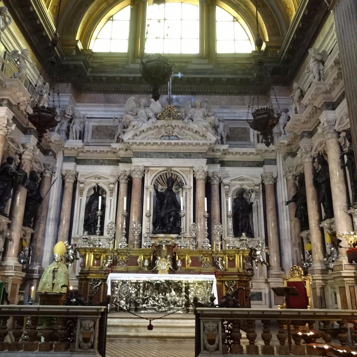 Basilica Pontificia di San Gennaro ad Antignano, Naples